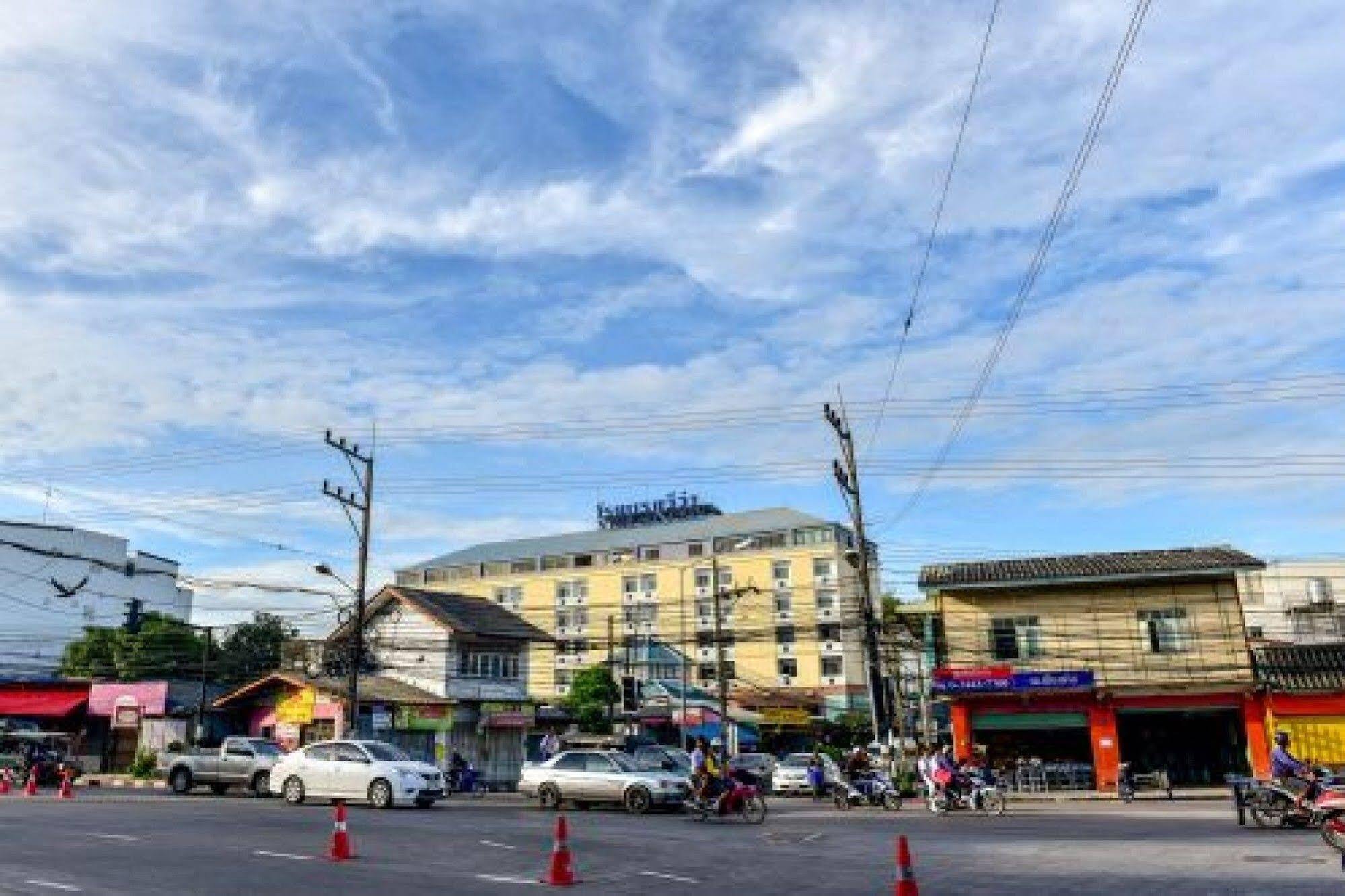 Viva Hotel Songkhla Exterior foto